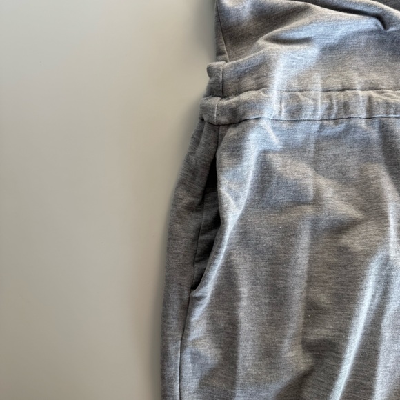 NWOT Smash + Tess x Jillian Harris The Harris Hoodie Romper - Picture 9 of 11